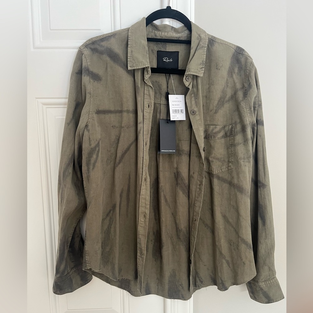 RAILS Olive Black tie dye button down shirt.